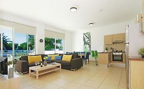Calypso - Coralli Beachfront Apartment
